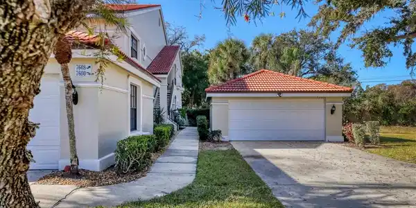 7608 FAIRWAY WOODS DRIVE