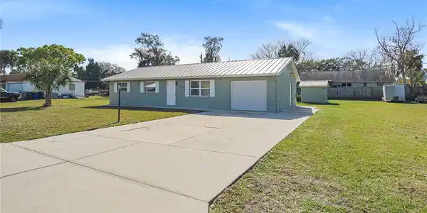 1856 SABAL PALM DRIVE
