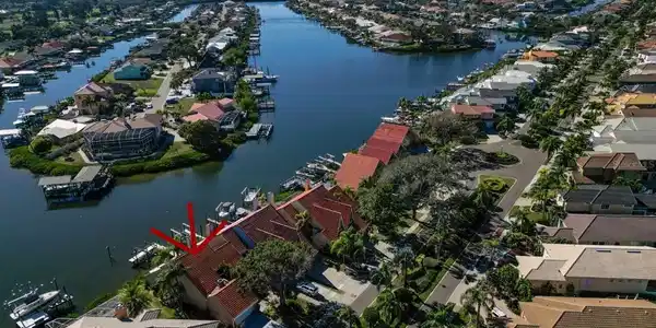 814 SYMPHONY ISLES