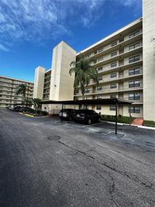 800 COVE CAY DRIVE