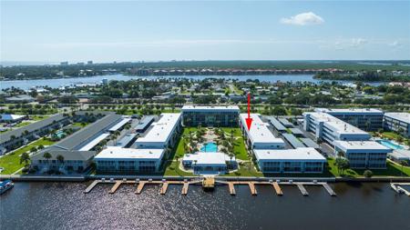 325 N CAUSEWAY