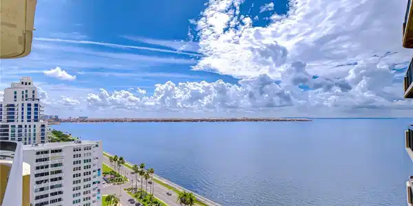 2413 BAYSHORE BOULEVARD
