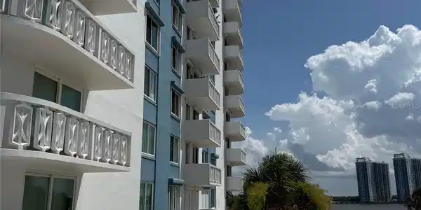 Image 4 Image 4