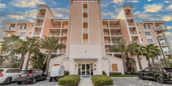 4 RIVERWALK DRIVE