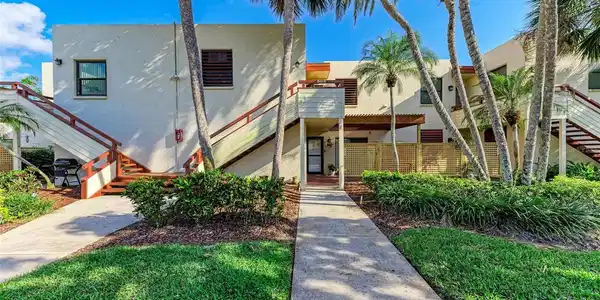 308 SPRING LAKES
