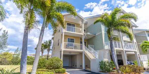 627 BAHIA BEACH BOULEVARD
