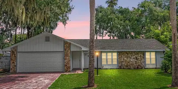 1811 MANGO TREE DRIVE