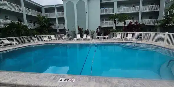 1706 BELLEAIR FOREST DRIVE