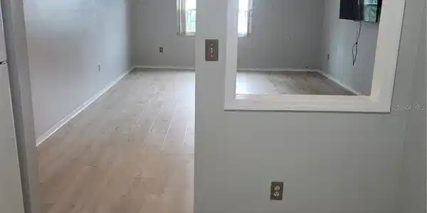 Image 4 Image 4