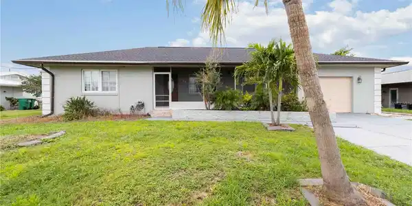 312 E TARPON BOULEVARD NW