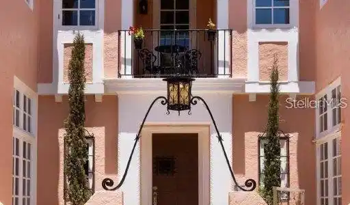 Image 4 Image 4