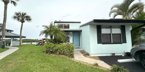 84 HEATHER POINT COURT