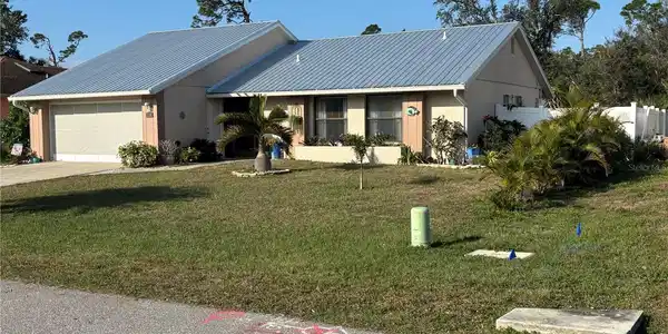 1311 ABSCOTT STREET