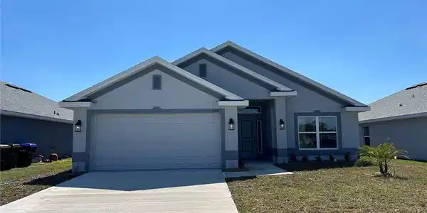 2632 AVERLAND LOOP