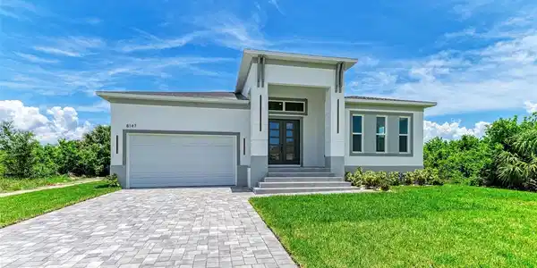 8147 TRACY CIRCLE