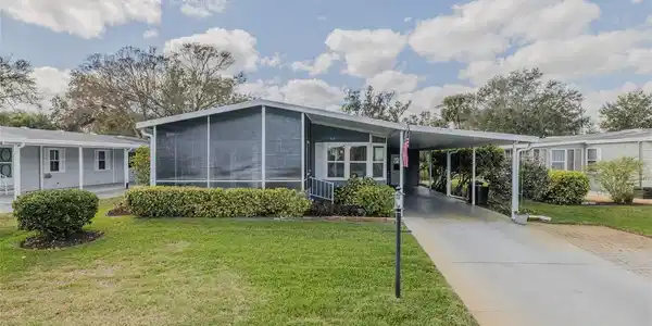 310 PORTSIDE LANE