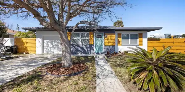217 VALENCIA DRIVE