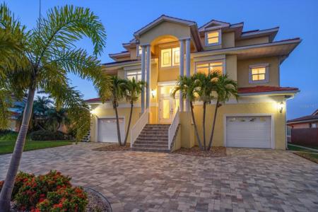 3339 SEAWAY DRIVE