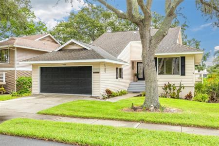 1005 S POINTE ALEXIS DRIVE