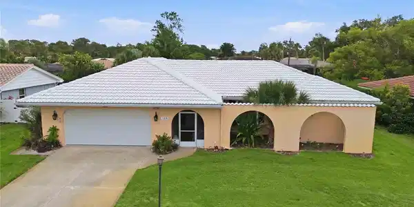 119 VAN DYCK DRIVE