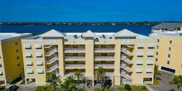 260 HIDDEN BAY DRIVE