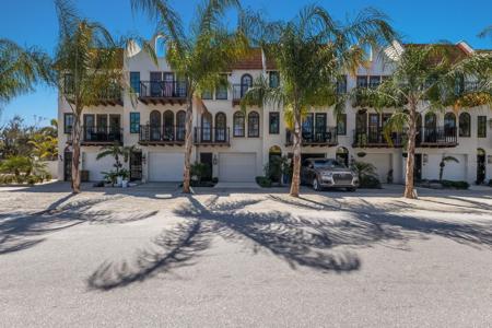 530 5TH STREET W