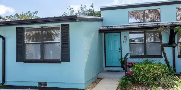 47 JACARANDA CAY COURT