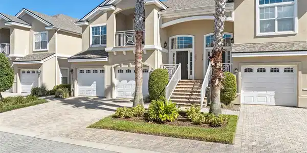 1007 MAKARIOS DRIVE