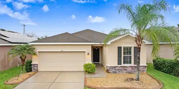 1136 LAUREN MANOR LOOP