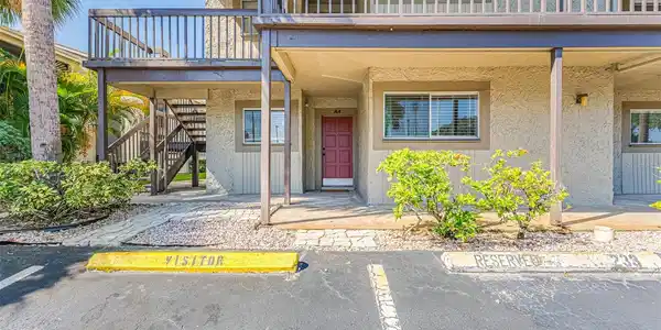 6332 NEWTOWN CIRCLE