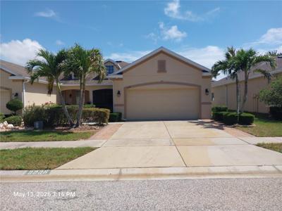 2228 PARROT FISH DRIVE