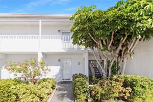 902 GIBBS RD