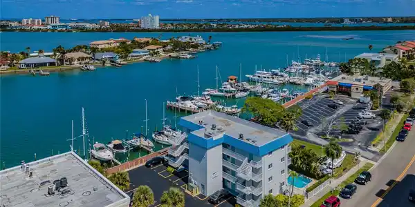 800 BAYWAY BOULEVARD
