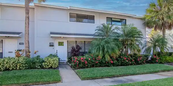 104 BISCAYNE AVENUE