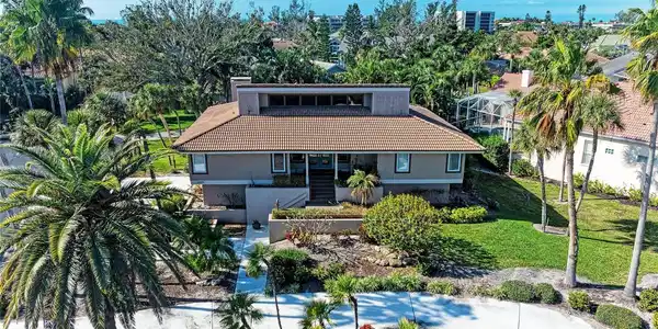 3291 BAYOU ROAD