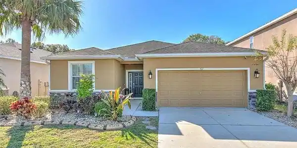 511 CORBETT BLUFF DRIVE