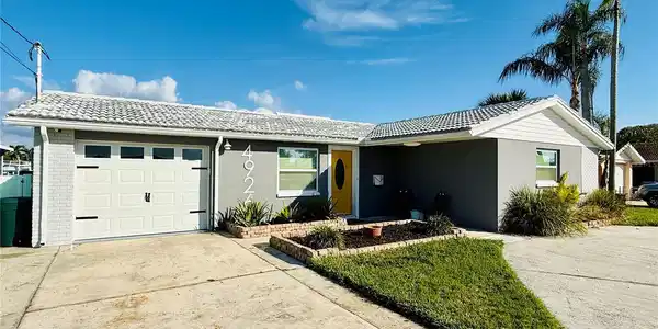 4926 BLUE HERON DRIVE