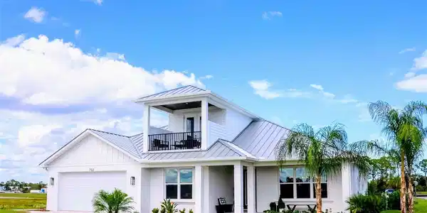 702 SKYLANE CIRCLE