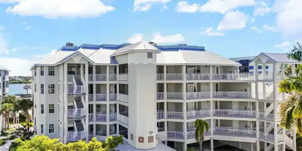 1240 DOLPHIN BAY WAY