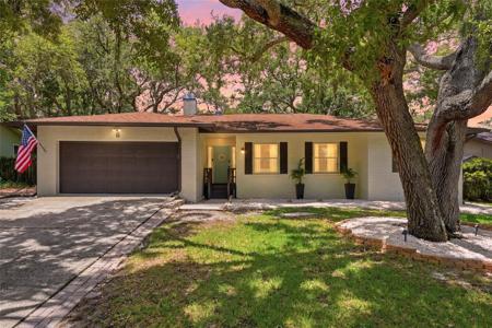 8 CLEARVIEW DRIVE