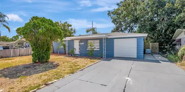 3248 BEACON SQUARE DRIVE