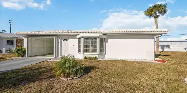 80 CIRCLEWOOD DRIVE