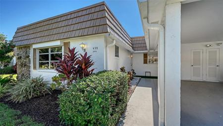 5474 RIVERBLUFF CIRCLE