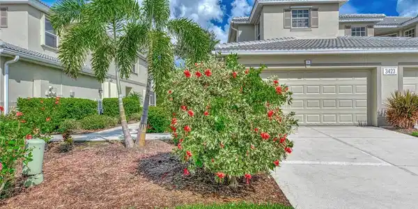3423 GRAND VISTA COURT