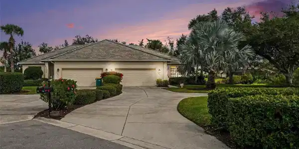 4183 HERONS POINTE DRIVE