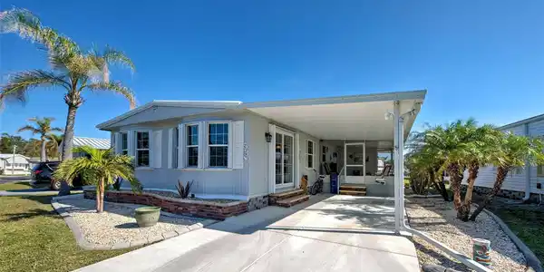 53 N EASTER ISLAND CIRCLE