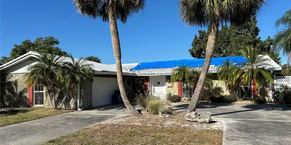 8439 FLAGSTONE DRIVE
