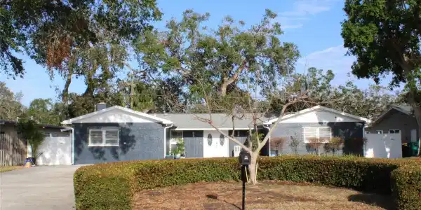 5775 BAYSHORE DRIVE