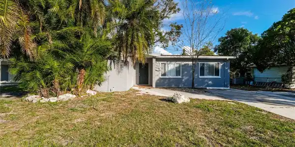 5103 HALIFAX DRIVE