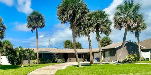 153 UNIVERSITY CIRCLE